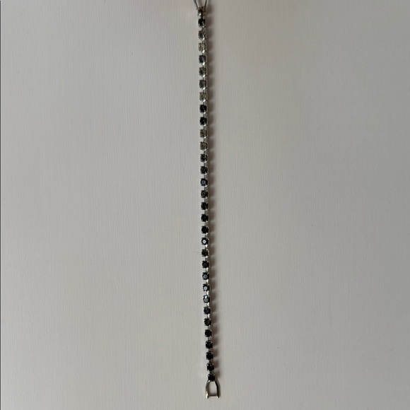 Silver rhinestone Bracelet - Picture 6 of 7